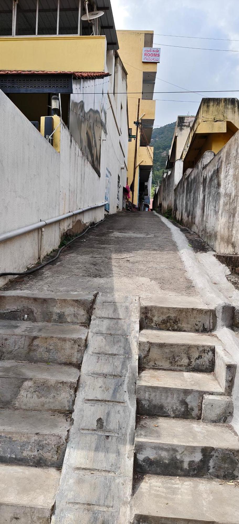Sri Annai Home Stay I Tiruvannāmalai Exterior foto